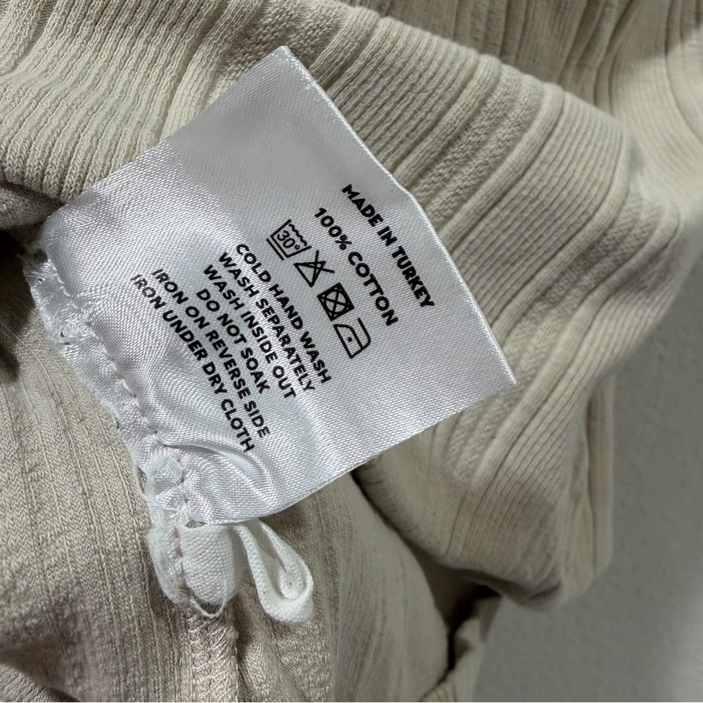 about:blank Men’s Basic Cream Ribbed Sleevless Tank Top Size XS - Picture 8 of 8
